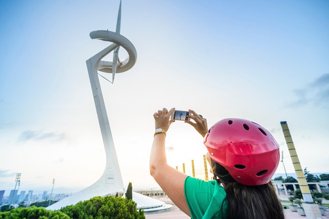 Barcelona: Montjuïc Segway Tour - Along the beach to Olympic Port