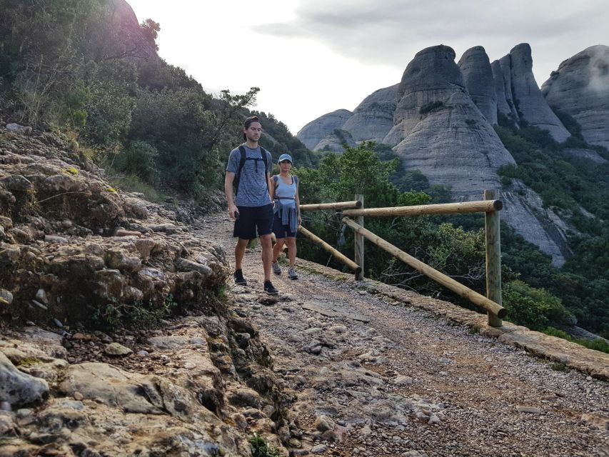 Barcelona: Montserrat Hiking Experience and Monastery Visit - Key points to know before booking