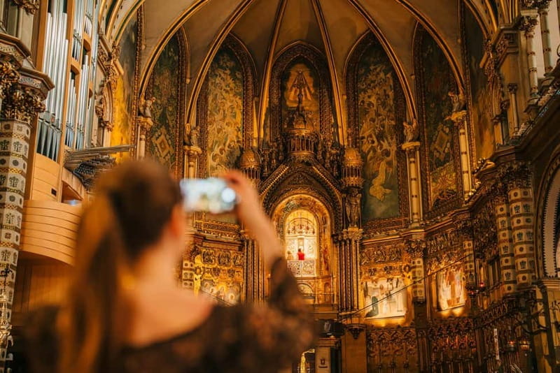 Barcelona: Montserrat Monastery and Black Madonna Day Trip - La Moreneta, the Black Madonna option
