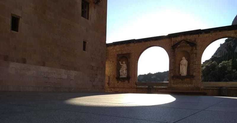 Barcelona: Montserrat Monastery and Natural Park Guided Tour - Taking the funicular higher into Montserrat