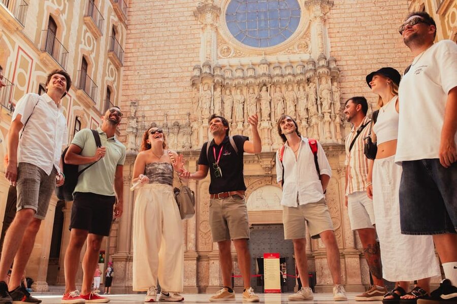 Barcelona: Montserrat with Winery, Lunch, and Train Options - Three ways to visit Montserrat from Barcelona