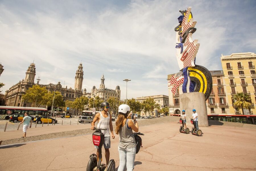 Barcelona: Old Port and Gothic Quarter Guided Segway Tour - Why This Short Barcelona Ride Works