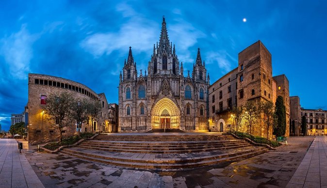 Barcelona Old Town & Gothic Quarter Small Group Tour - Key points to know before booking