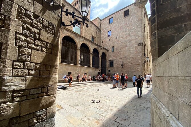 Barcelona Old Town Tour With Optional Flamenco Show - Key points to know before booking