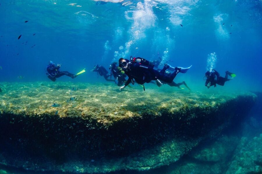 Barcelona: PADI Discover Scuba Diving - Photos and video make a useful souvenir