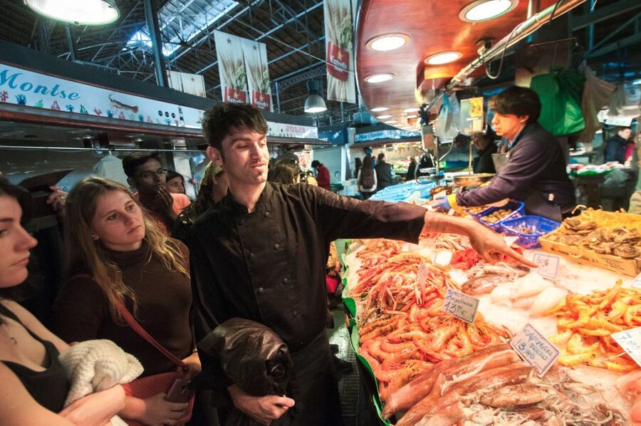 Barcelona: Paella Cooking Experience & Boqueria Market Tour - Practical details before you reserve
