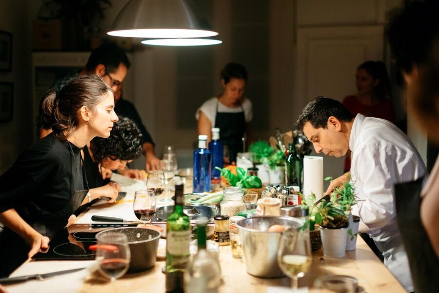Barcelona: Paella Cooking Workshop and Market Tour - A Historic Apartment on Plaça Reial