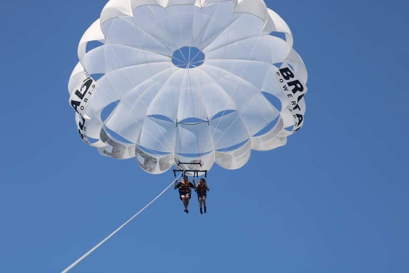 Barcelona: Parasailing magic flight and views above the sea - How much value do you get for $43?