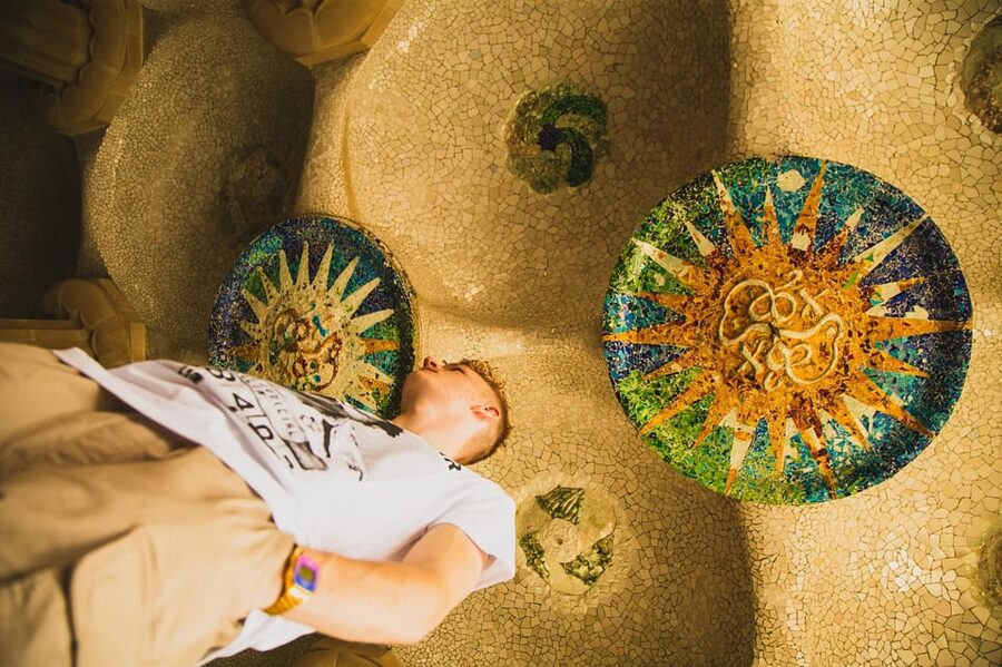 Barcelona: Park Güell Private Photography Experience - Timing, crowds, and a few smart preparations