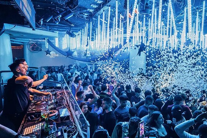 Barcelona Party Tour | 4h Experience | Club Entry - What the package really includes