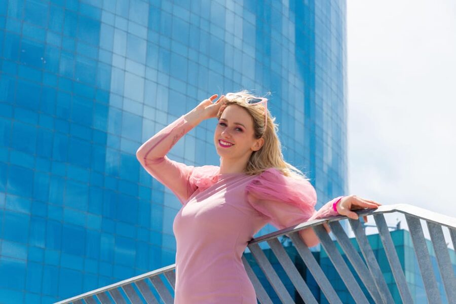 Barcelona Photo Experience: famous landmarks or the beach! - Barceloneta beach for open, easygoing portraits