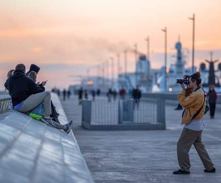 Barcelona: Photographic Madness at Barceloneta Beach - Meeting Borja Near Desigual