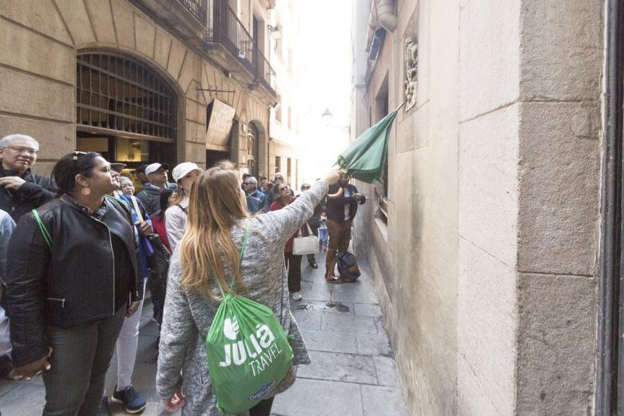 Barcelona: Picasso Museum Guided Tour - Following Picasso from youth to surrealism