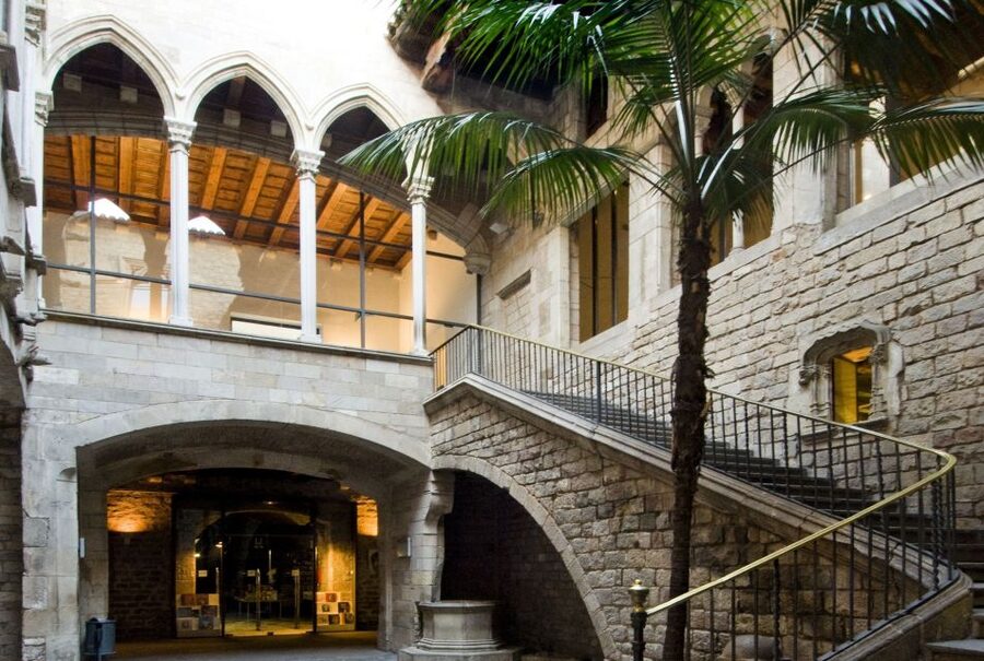 Barcelona: Picasso Museum Guided Tour - Timing, pace, and the freedom to stay