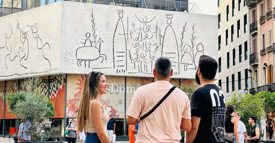 Barcelona: Picasso's Barcelona & Picasso Museum Walking Tour - Els Quatre Gats and the young Picasso