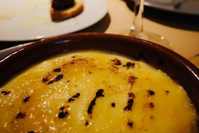 Barcelona Poble Sec Tapas & Wine Tour - Stop three: Dessert and a playful trip to the early 2000s