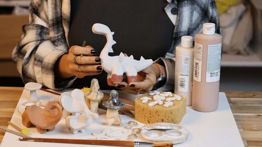 Barcelona: Pottery Workshop with Wine - Key points to know before booking