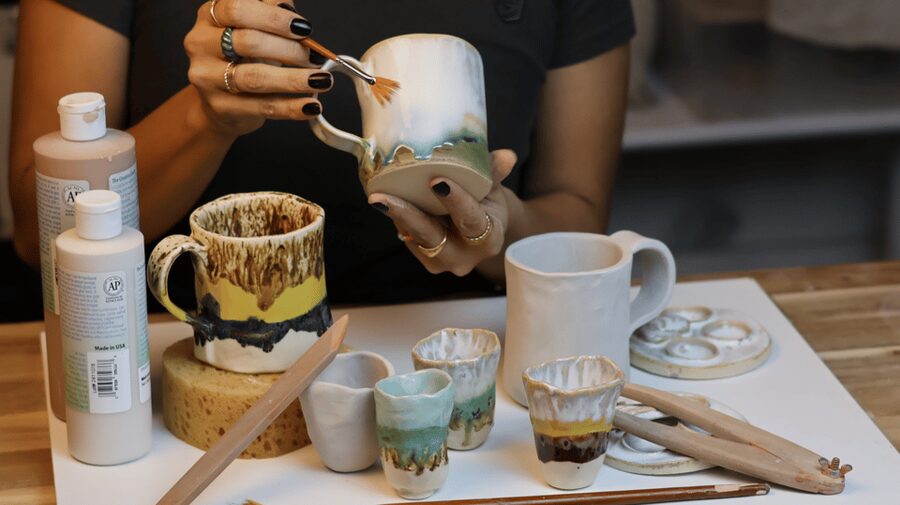 Barcelona: Pottery Workshop with Wine - Why the small group makes a difference