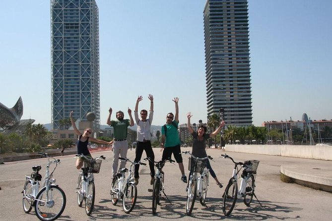 Barcelona Private Bike Tour - Starting at Arc de Triomf