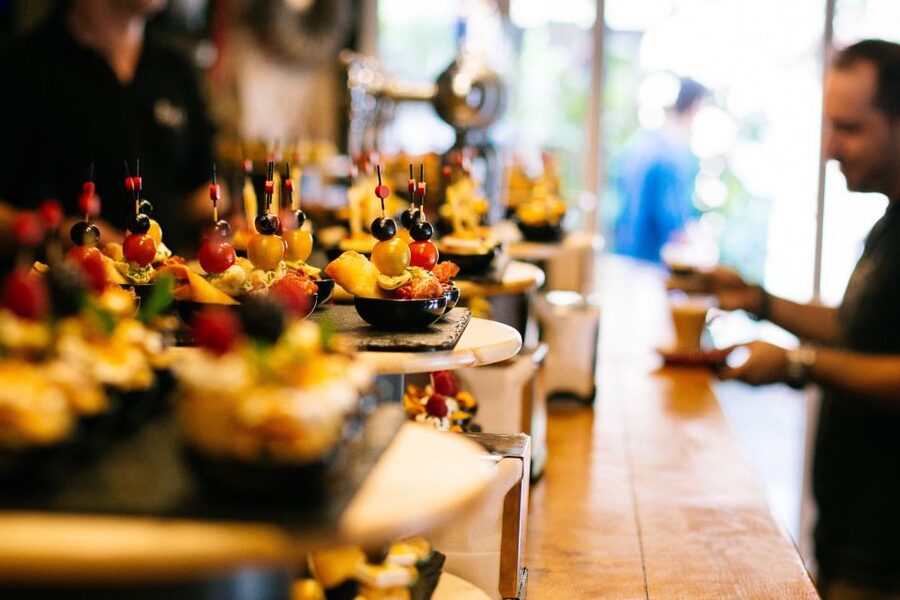 Barcelona: Private Food Tour – 10 Tastings with Locals - How much walking and standing to expect