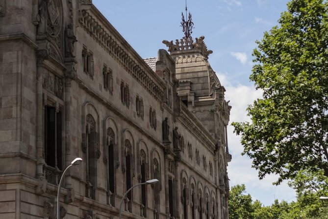 Barcelona Private Food Tour: Tapas, Paella & 8+ Food Tastings - Walking, weather, and dietary planning