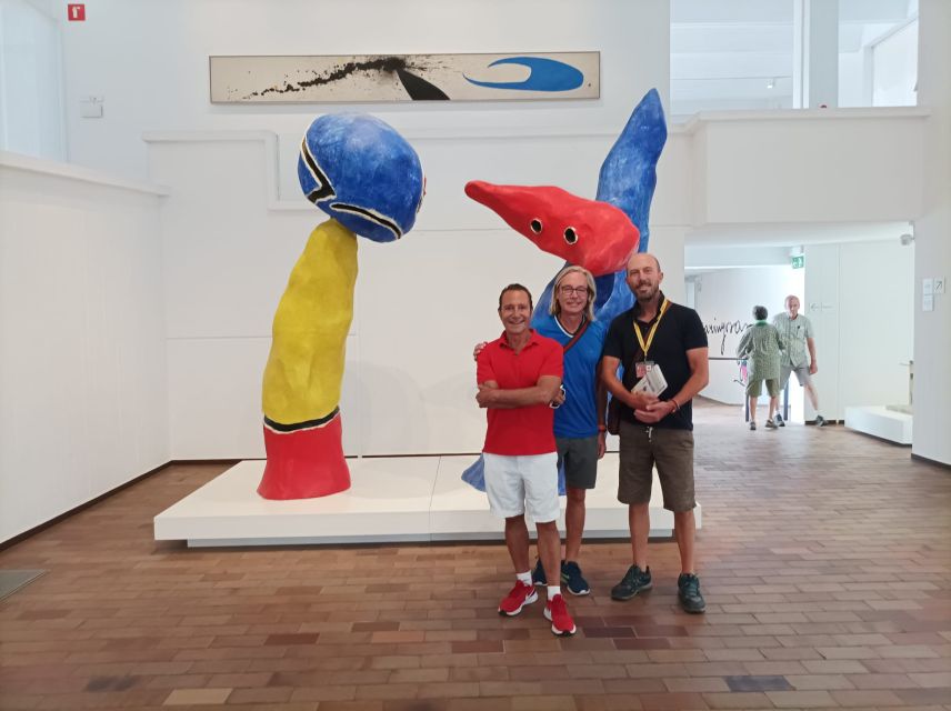 Barcelona : Private Joan Miró Tour - Arriving on Montjuïc and finding the meeting point