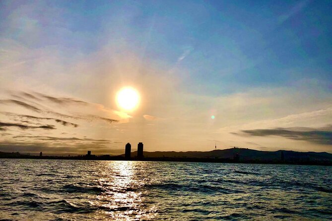 Barcelona Private Luxury Motor Yacht Sunset Cruise with Drinks - Drinks, Snacks, and the Two-Hour Dinner Option