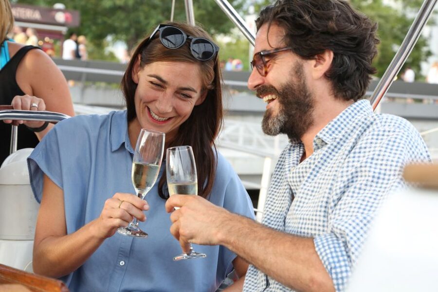 Barcelona: Private Sailing Experience from Port Olimpic - Choosing Between Daylight and Sunset
