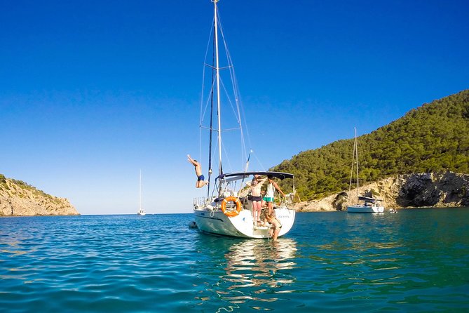 Barcelona Private Sailing Tour with Drinks for Family and Friends - Tibidabo and Barcelona’s hilltop outline