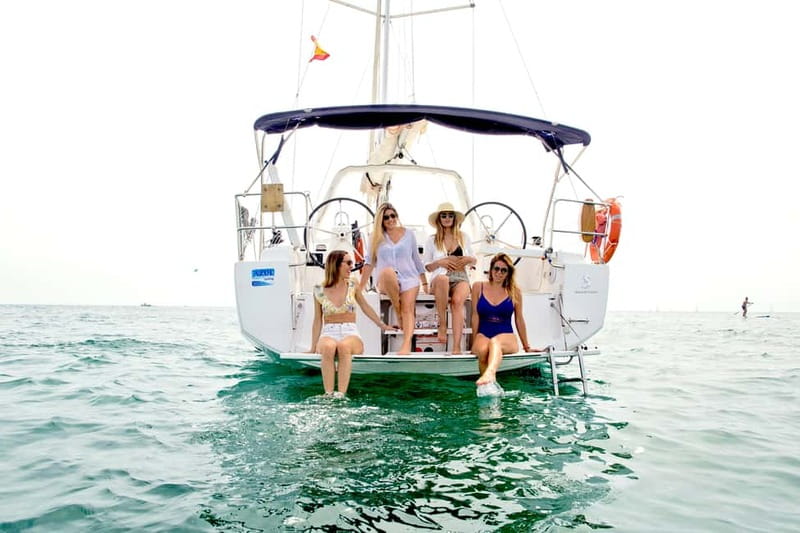 Barcelona: Private Sailing Trip with Drinks & Snacks (max 9) - Barcelona’s Golden Fish and twin towers from offshore