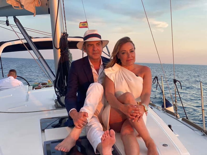 Barcelona: Private Sailing Trip with Drinks & Snacks (max 9) - A modern yacht with room to settle in