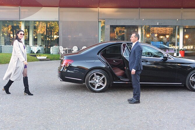 Barcelona Private transfer from Airport to Hotel / Cruise - Hotel drop-offs require precision