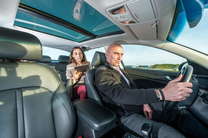 Barcelona Private Transfer from Cruise Port to Barcelona Airport - What the service includes, and what it does not
