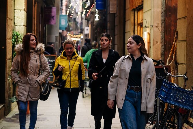 Barcelona Private Walking Tour: Legends, Myths & Old Streets - Barcelona Cathedral and the story of Santa Eulalia
