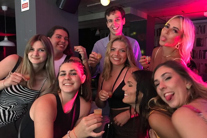 Barcelona Pub Crawl by KING -The Best Party tour & VIP Club Entry - Starting at 10:30 pm in Barcelona
