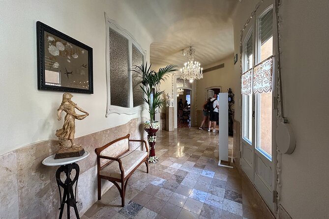 Barcelona: Reserved Entrance to Casa Mila (La Pedrera) with Audio - How long should you allow?