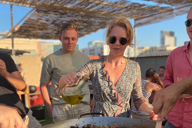 Barcelona Rooftop Paella Cooking Class with Sangria & Local Host - Who will enjoy this most