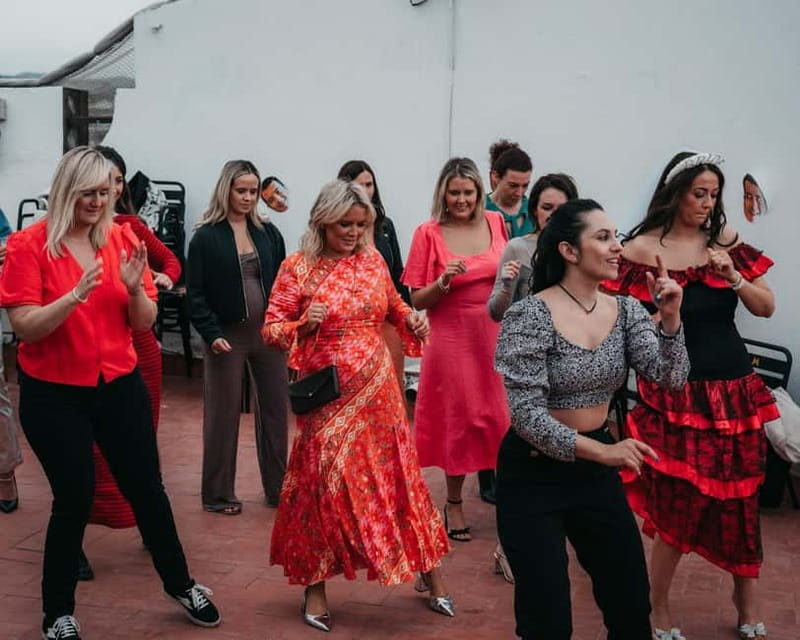 Barcelona: Rooftop Salsa Class with Bottomless Sangria - Is $61 a fair price?