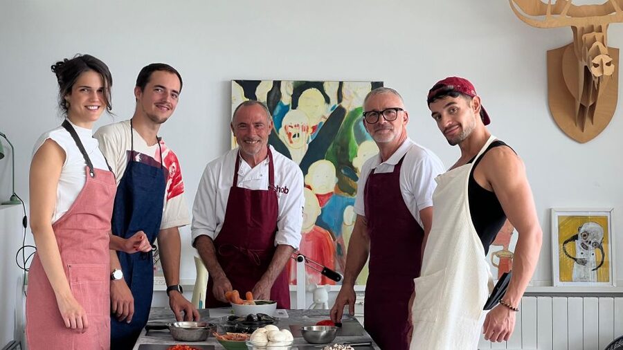 Barcelona: Rooftop Tapas and Sangria Class with a Chef - Key points at a glance