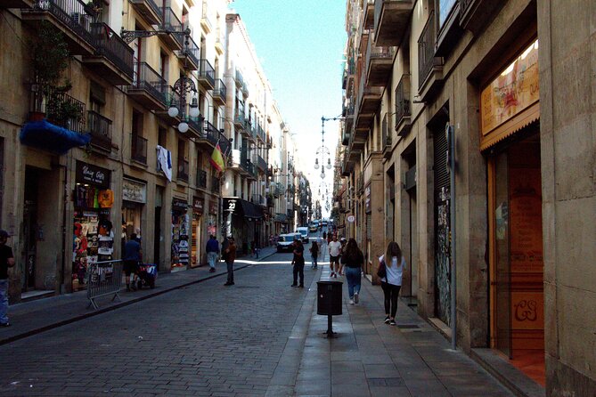Barcelona's El Raval and the Gothic Quarter: A Self-Guided Audio Tour - Palau Güell, Gaudí in a quieter mood