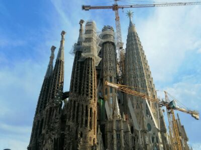 Sagrada Família and Park Güell Guided Tour