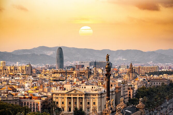 Barcelona: Sagrada Familia, Modernism and Gothic Quarter - Roman Barcelona at the Temple d’August