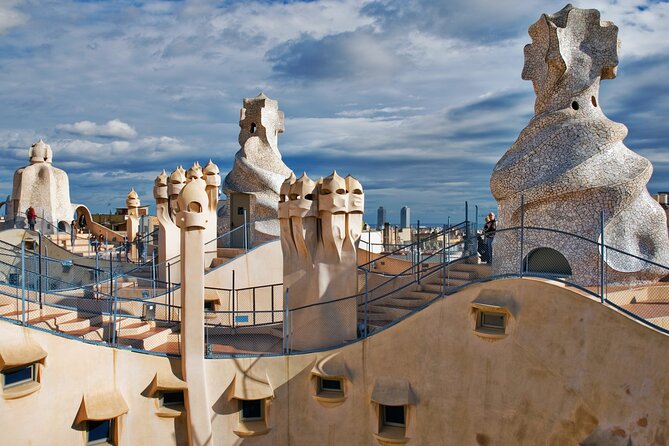 Barcelona: Sagrada Familia, Modernism and Gothic Quarter - The General Archive of the Crown of Aragon