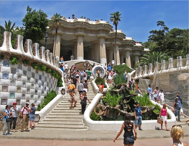 Barcelona: Sagrada Familia & Park Güell Guided Tour & Ticket - Is $113 good value?