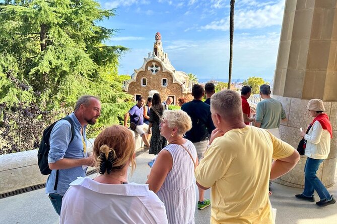Barcelona: Sagrada Familia & Park Guell Guided Tour + Transfer - Park Güell: Gaudí’s Whimsical Hillside Project