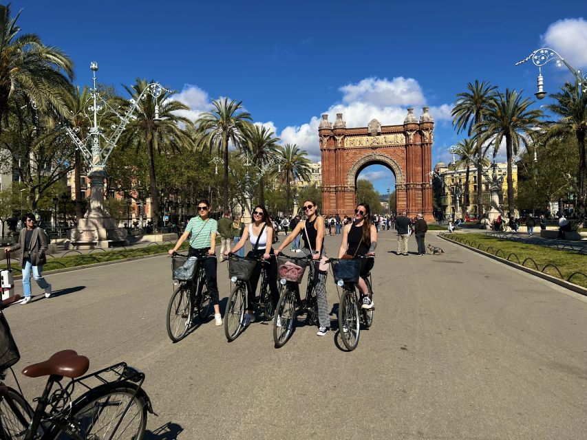 Barcelona: Sagrada Familia Private E-Scooter Tour - Starting near La Barceloneta