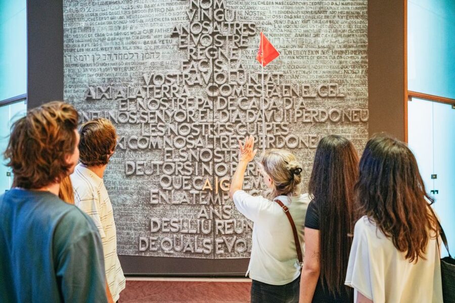Barcelona: Sagrada Familia Skip-the-Line Entry Ticket & Tour - What the $67 price really buys you