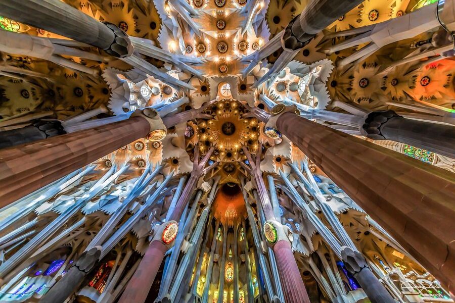 Barcelona: Sagrada Família Skip the Line Tour & Entry Ticket - The Passion façade and the building’s changing story