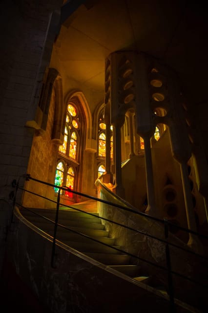 Barcelona: Sagrada Familia Tour with Optional Extras - Option Two: A Two-Hour Sailing Trip