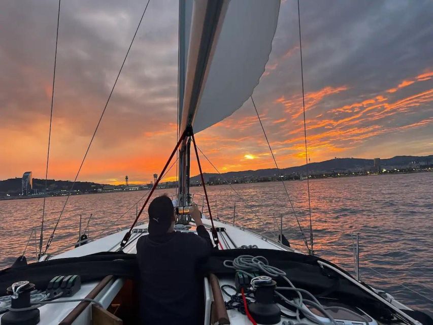 Barcelona: Sailing Tour with a Glass of Cava - Raising the mainsail and genoa